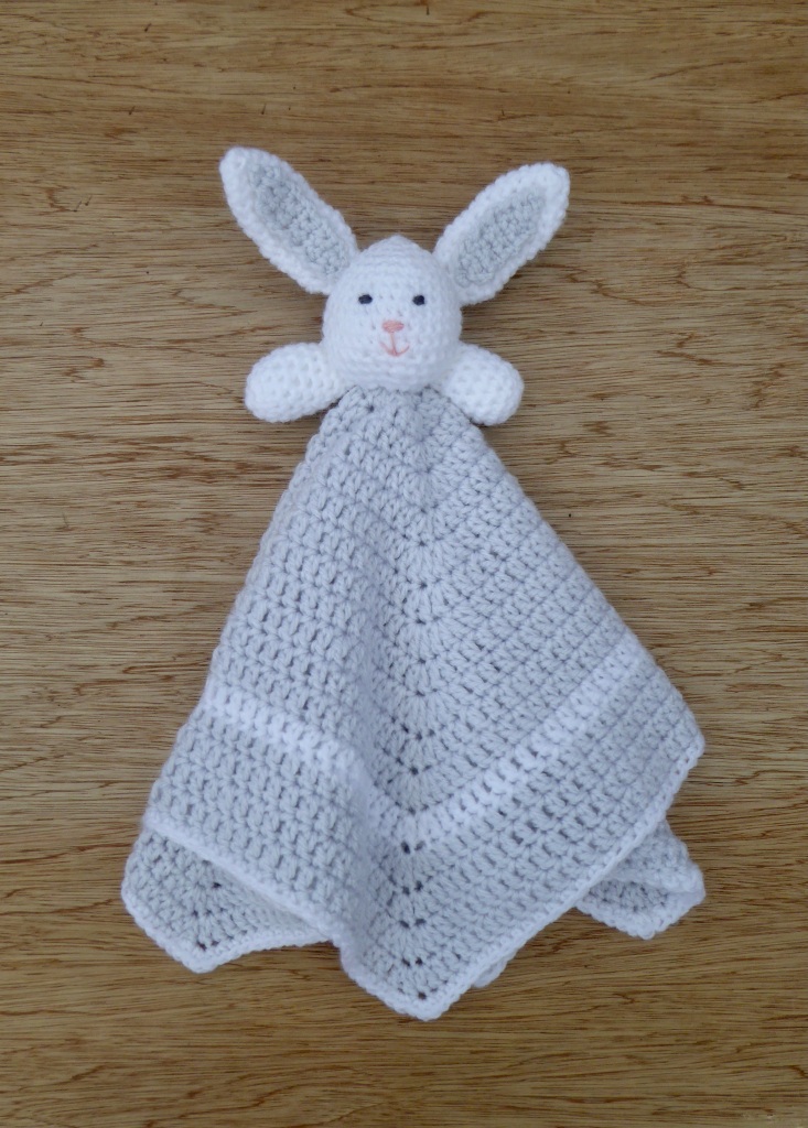 Baby comforter - crochet rabbit
